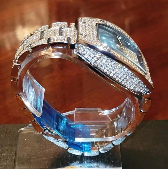 Mens Luxury Iced Simulated Diamond Waterproof Quartz Movement High Fashion Watch - Picture 8 of 10